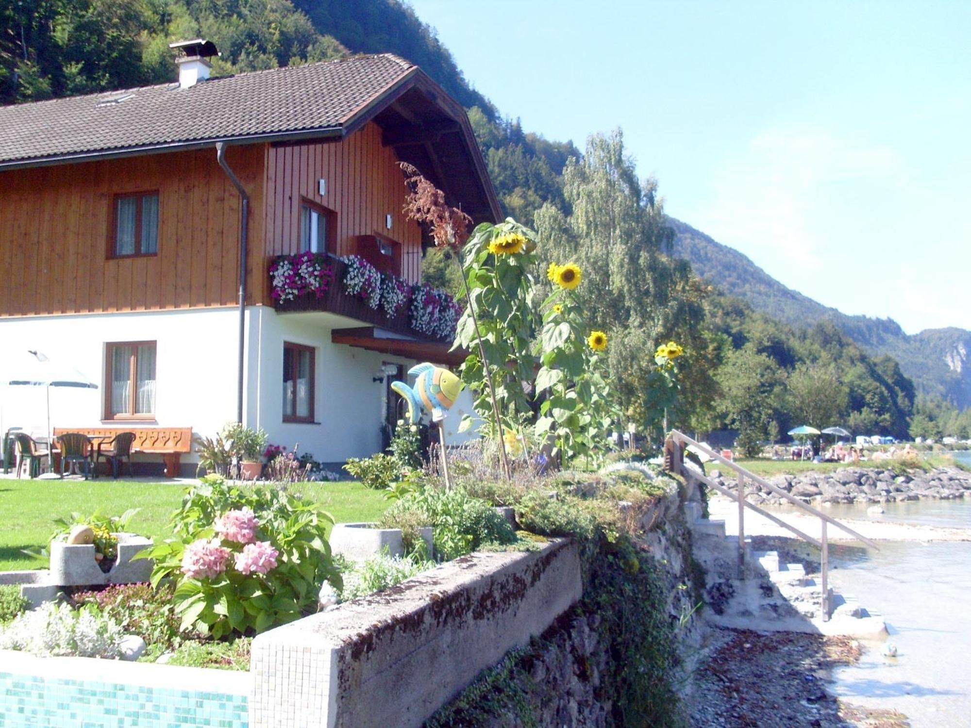 Haus Seehof Sankt Gilgen Buitenkant foto
